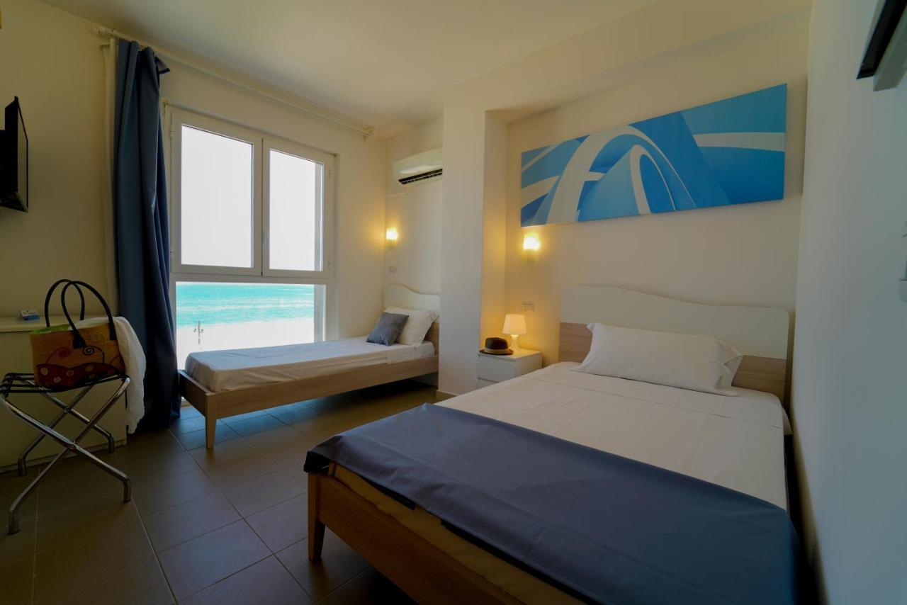Hotel Rivabella Davoli Εξωτερικό φωτογραφία