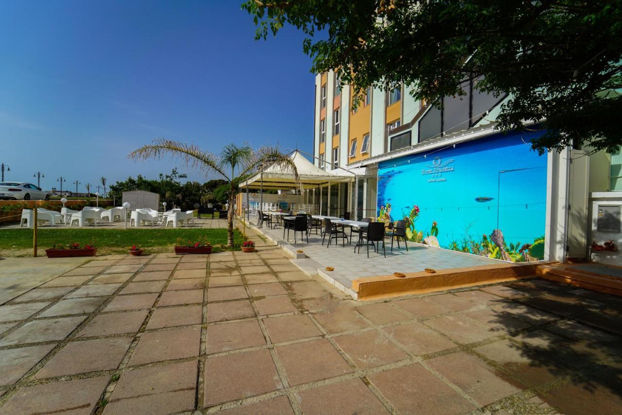 Hotel Rivabella Davoli Εξωτερικό φωτογραφία